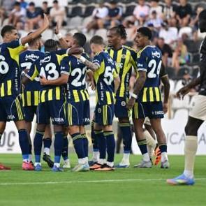 Fenerbah&ccedil;e galibiyete 2 golle uzandı