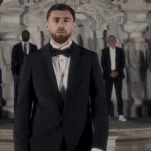 Orkun K&ouml;k&ccedil;&uuml; 'Efsaneler' masasında! Sosyal medya Beşiktaş'ın paylaşımını konuşuyor