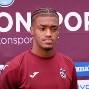 S&uuml;per Lig'in yeni yıldızı idol&uuml;n&uuml; a&ccedil;ıkladı!