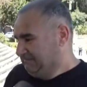 Taraftar g&ouml;zyaşlarına boğuldu! 'D&uuml;nyayı elinin tersiyle iten bir delikanlı'