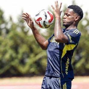 Fenerbah&ccedil;e'nin yeni yıldızı John Duran hedeflerini anlattı!