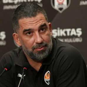 Arda Turan'dan Beşiktaş s&ouml;zleri! "Başımıza iş alırız"