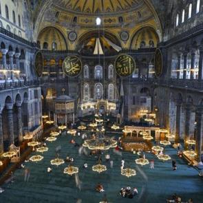Ayasofya-i Kebir Camii “yapay zeka destekli sistemlerle” korunuyor!