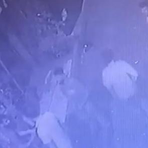 Beyoğlu'nda seyyar satıcıyı yer kavgasında döve döve öldürdüler