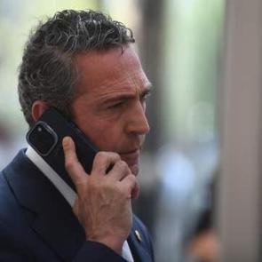 Fenerbah&ccedil;e dev sponsorluk anlaşmasını duyurdu: Kul&uuml;p para basacak