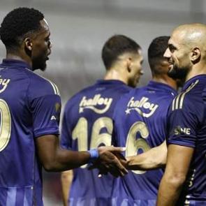 Fenerbah&ccedil;e, Portekiz kampında son sınavını Benfica'ya karşı verecek