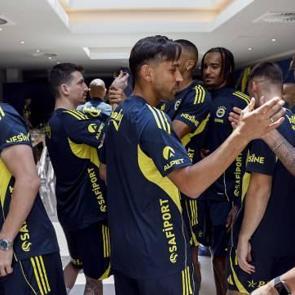 Fenerbah&ccedil;e'ye Şampiyonlar Ligi'nde şans tanımadılar: Son araştırma yayınlandı