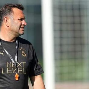 Galatasaray'a İngiltere'den k&ouml;t&uuml; haber: Aslan'ın kaleci krizi b&uuml;y&uuml;yor