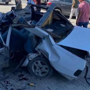 Malatya’da Tofaş’ın hurdaya döndüğü kazada 1 kişi öldü, 1 kişi yaralandı