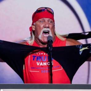 WWE efsanesi hayatını kaybetti: Hulk Hogan kimdir, neden öldü?