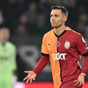 Galatasaray'ın yıldızı Fransa'da! Zorunlu satın alma bedeli ortaya &ccedil;ıktı