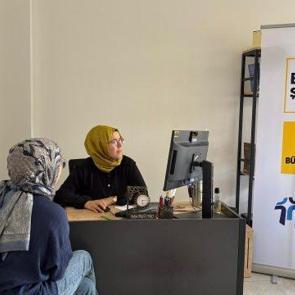 Lima, üniversite adaylarına YKS tercih döneminde destek oluyor