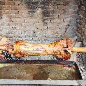 Sinop’un coğrafi işaretli lezzeti: Sırık kebabı