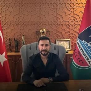 Beşiktaş'ın eski yıldızı 3. Lig ekibinin hocası oldu