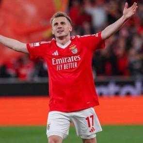 Transferi bitti deniyordu! Benfica'dan Fenerbah&ccedil;e'ye Kerem cevabı
