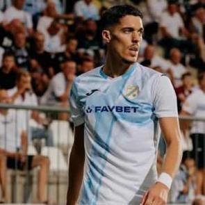 Fenerbah&ccedil;e'de şok gelişme! Bitti denilen transfer taraftarlara takıldı