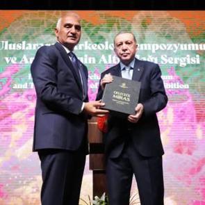 Arkeolojinin zirvesi Beştepe'de