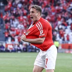 Artık golleri Fenerbahçe için atacak: Kerem İstanbul'a geri dönüyor