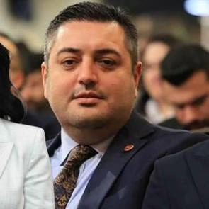 CHP'liler birbirine d&uuml;şt&uuml;! Beykoz Belediye Meclis &Uuml;yesi Korkmaz g&ouml;zaltına alındı