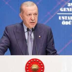 Cumhurbaşkanı Erdoğan'dan kritik mesajlar: Tarihi s&uuml;recin i&ccedil;indeyiz!