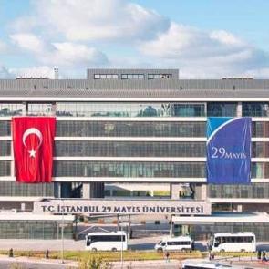 İstanbul 29 Mayıs Üniversitesi tanıtım günlerinde aday öğrencilerini ağırlıyor