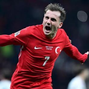 Kerem gemileri yaktı: Hi&ccedil;bir tepkiden korkmam, yakında buluşacağız