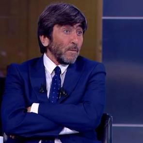 Rıdvan Dilmen'den Mourinho'ya sert eleştiri: Herkesi ters k&ouml;şe yaptı