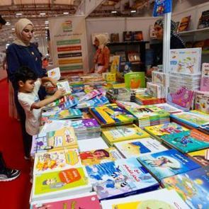 İstanbul'da Arap&ccedil;a Kitap Fuarı k&uuml;resel kitapseverleri buluşturdu