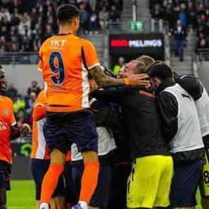 Başakşehir evinde turladı: Konferans'a son bir adım kaldı