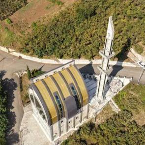 Bu cami mimarisiyle dikkat çekiyor: Türkiye’de değil dünyada eşi yok!