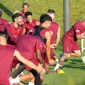 Galatasaray, Karag&uuml;mr&uuml;k ma&ccedil;ı hazırlıklarını s&uuml;rd&uuml;rd&uuml;