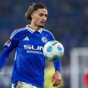 Anlaşma sağlandı! S&uuml;per Lig devi 19 yaşındaki gurbet&ccedil;iyi renklerine bağlıyor