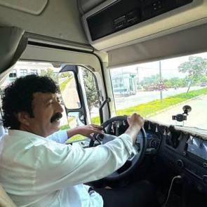 Van'ın M&uuml;sl&uuml;m Baba'sı dikkat &ccedil;ekiyor!