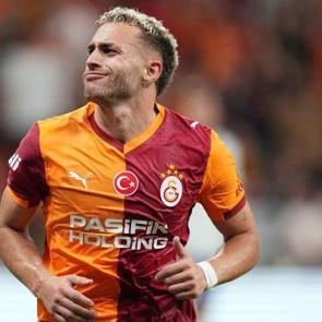 Okan Buruk'tan flaş Barış Alper Yılmaz s&ouml;zleri: Takımdan ayırdık