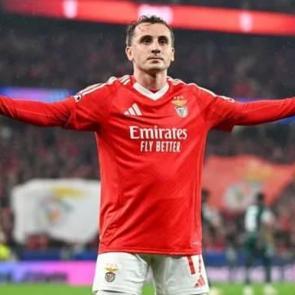 Benfica'dan Fenerbah&ccedil;e ma&ccedil;ı &ouml;ncesi Kerem Akt&uuml;rkoğlu paylaşımı