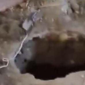 Eve girdiğinde şoke oldu: Miras kavgası, define aramaya d&ouml;nd&uuml;