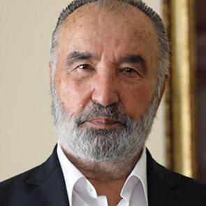 Hayrettin Karaman Hoca'yı bir de oğlundan dinleyin...