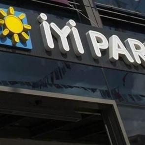 İYİ Parti Mardin İl Başkanı ve il&ccedil;e teşkilatları istifa etti