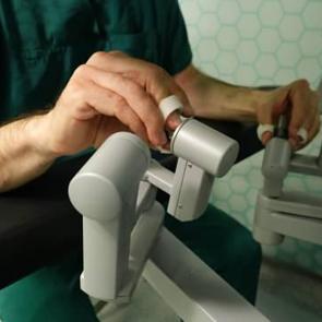 Kanser ameliyatlarında yeni dönem: Konforlu tedavi sağlıyor!