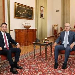 Kurtulmuş, Karag&ouml;z&rsquo;&uuml; kabul etti