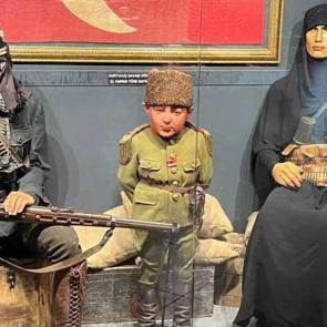 Milli M&uuml;cadele&rsquo;nin kadın kahramanları: Her cephede savaşan &Uuml;steğmen Kara Fatma&rsquo;da sergide
