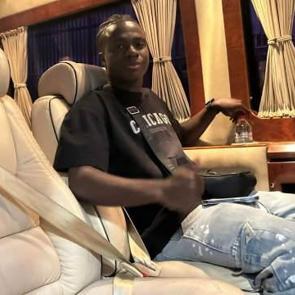 Trabzonspor'dan geleceğe yatırım: 19'luk yıldız adayı kente geldi