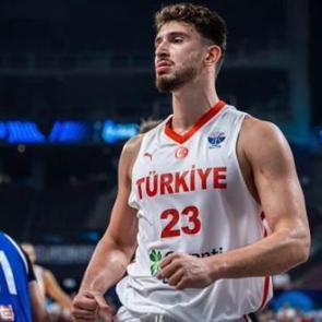 12 Dev Adam EuroBasket'te fırtına gibi! &Ccedil;ekya'ya fark attı
