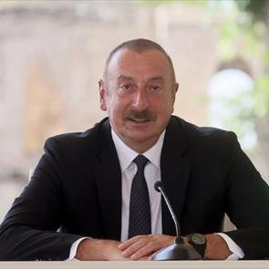 Aliyev'den Karabağ'a kutlama