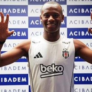 Beşiktaş'ın yeni transferi Tiago Djalo sağlık kontrol&uuml;nden ge&ccedil;ti