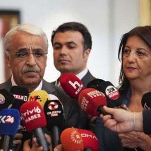 DEM Parti İmralı Heyeti'nden &Ouml;calan a&ccedil;ıklaması