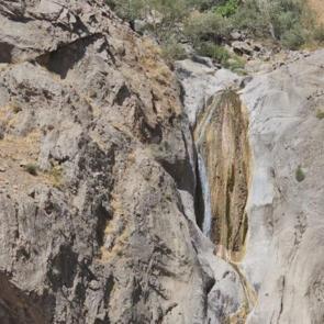 Hakkari&rsquo;de saklı: Yemyeşil doğa ve huzur veren manzara&hellip;