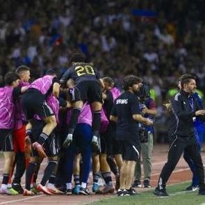 Kardeş Azerbaycan takımından tarihi başarı!