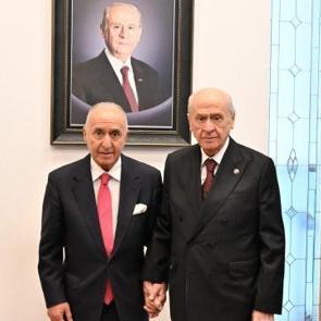CHP eski Genel Başkanı &Ccedil;etin&rsquo;den Bah&ccedil;eli&rsquo;ye s&uuml;rpriz ziyaret