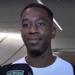 Galatasaray'da ayrılıklar peş peşe! İmzaya gitti ilk s&ouml;z&uuml; '&ccedil;ok mutluyum' oldu